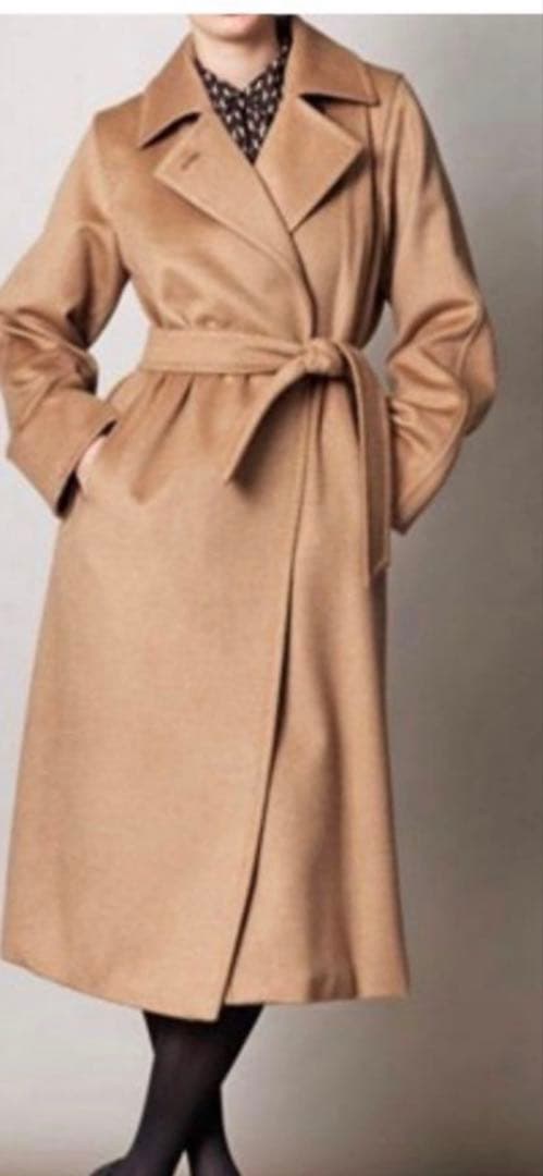 新品同様‼️マックスマーラ 艶感美しい アイコン ベルテッドコート