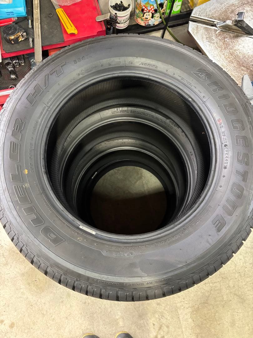 ブリジストン　 DUELER H/T 265/60R18