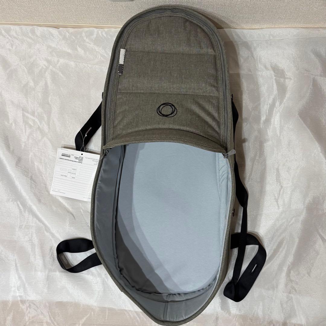 【美品】 Bugaboo Bee5 キャリーコット バシネット 本体 グレー