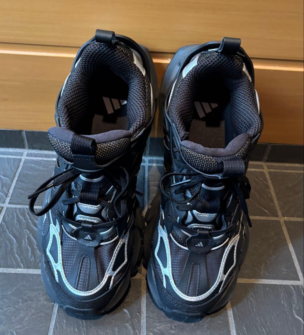 日本未発売 美品 adidas XLG Runner Deluxe black
