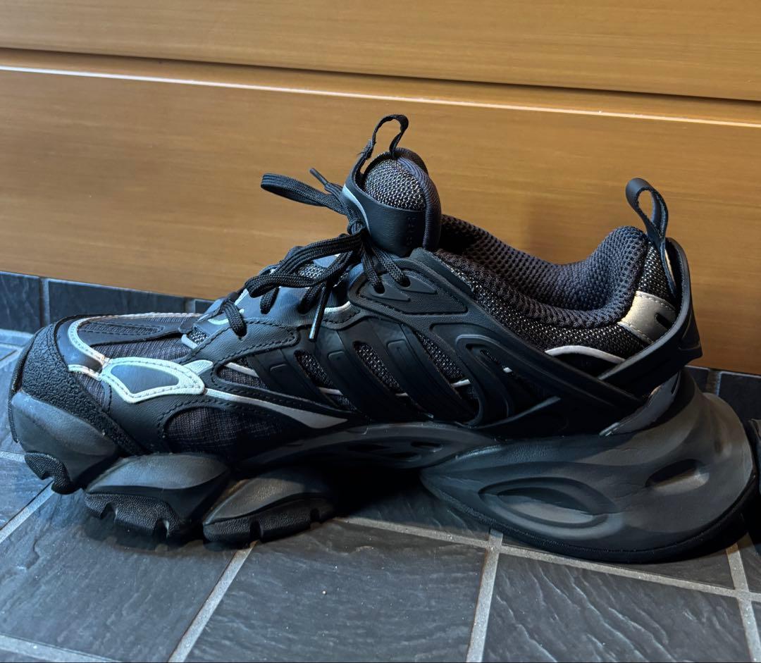 日本未発売 美品 adidas XLG Runner Deluxe black