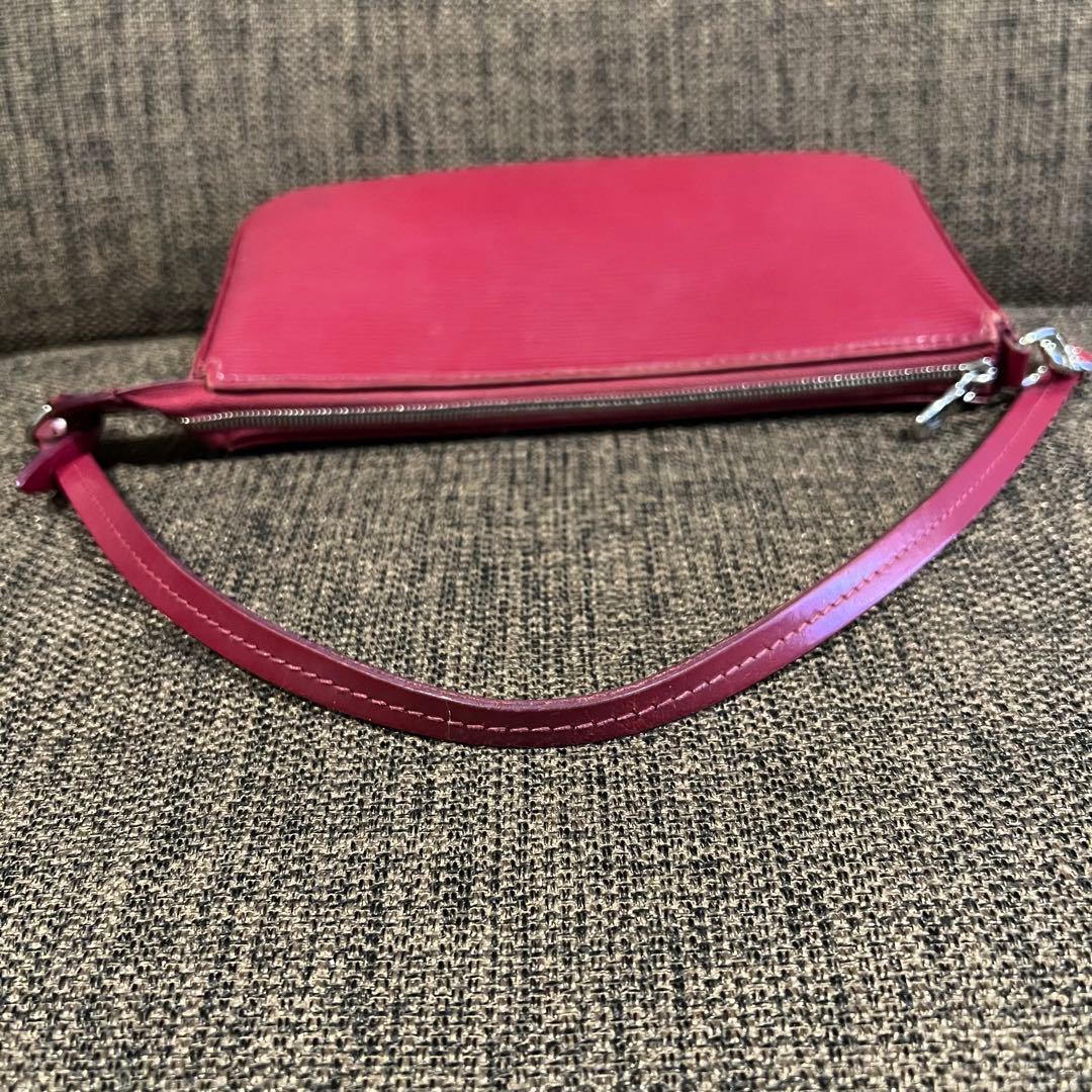 Louis Vuitton　アクセサリー　ポーチ　エピ　フューシャ