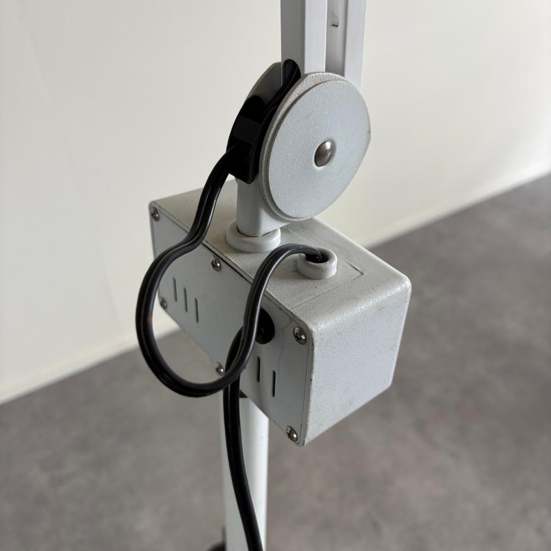 ヴィンテージ フロアランプ　(拡大鏡)