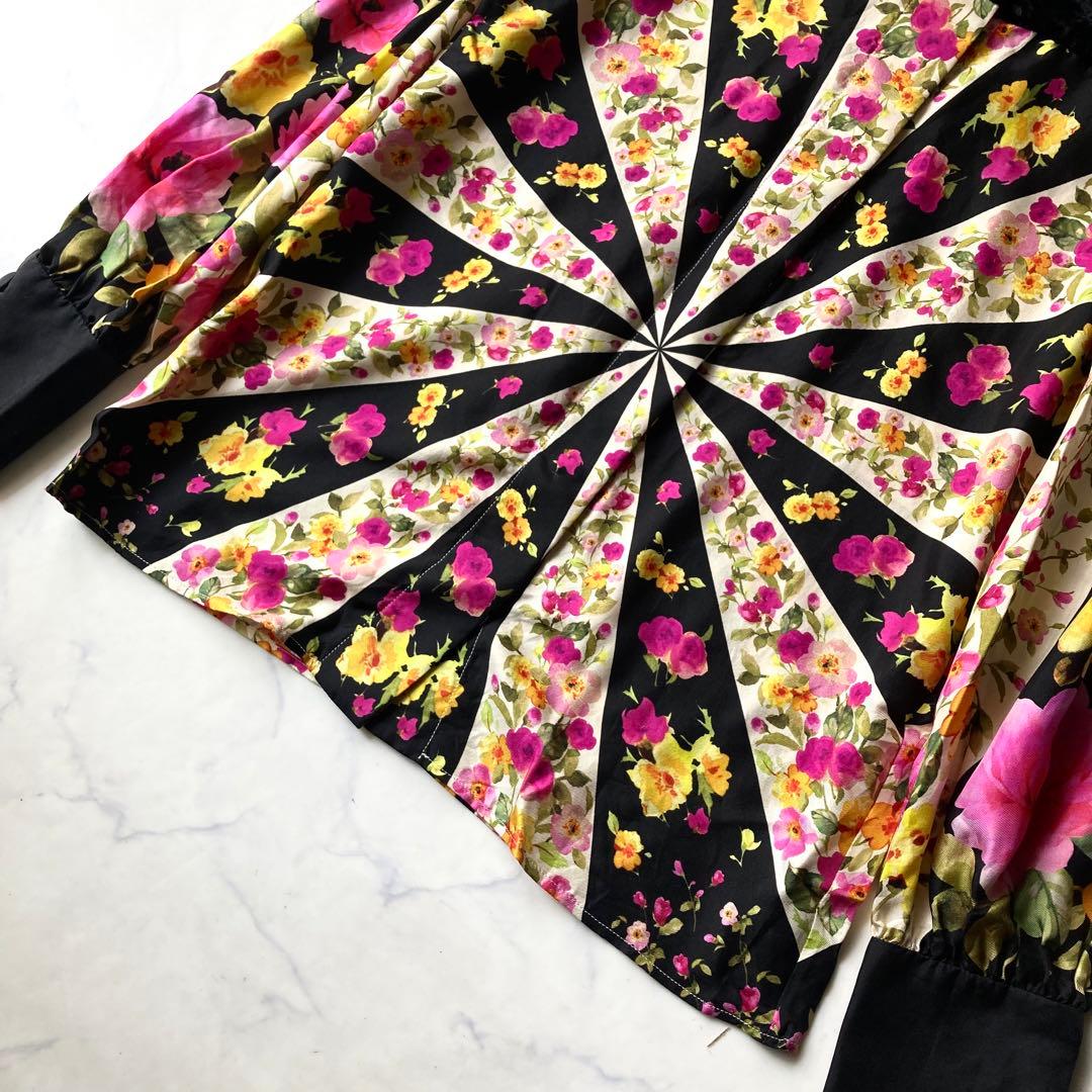 GUCCI グッチ　シャツ　ブラウス　フラワーパターン 花柄　シルク　38