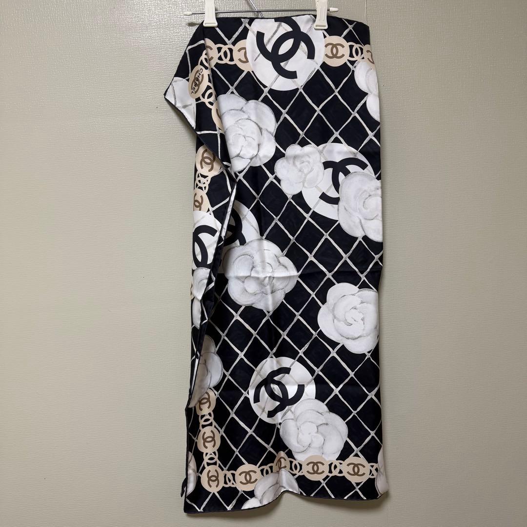 CHANEL シャネル　ココマーク　カメリア スカーフ シルク　マトラッセ