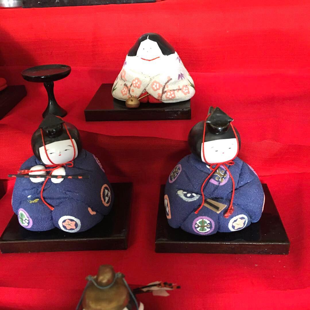 アンティーク　吉野雛　5段段飾り雛道具　唐草牡丹蒔絵【御膳　菱台　三宝　花入錫】