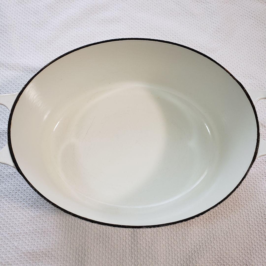 GW出品☆ル・クルーゼ　オーバル両手鍋　25㎝　 ホワイト