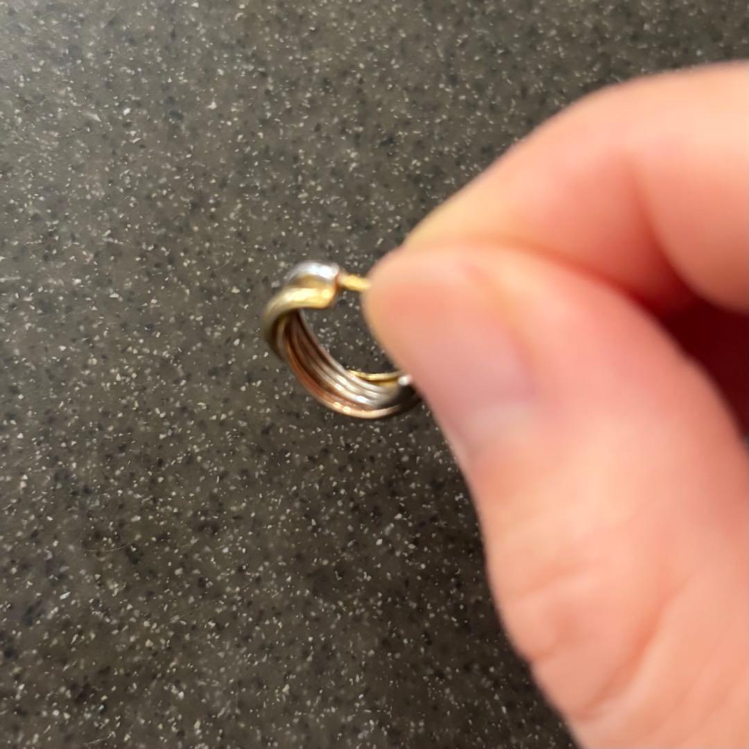 トリニティ　ミニ　ピアス