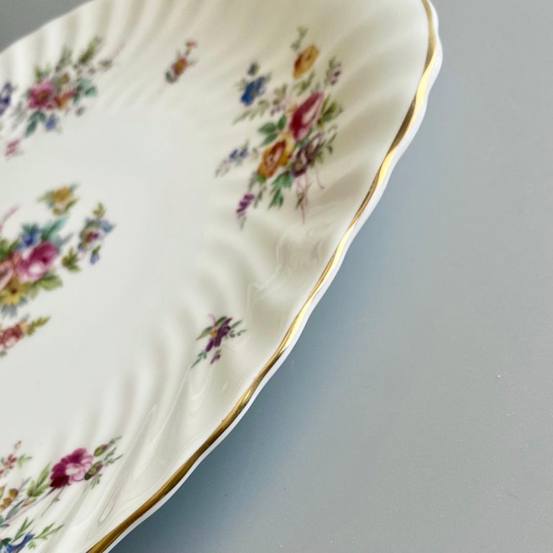 英国製ヴィンテージ　ミントン　マーロウ　取手付プレート　MINTON　【未使用】