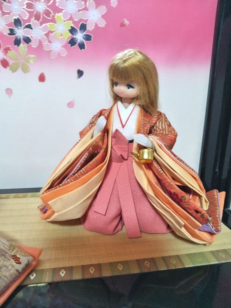 リカちゃん　雛人形 ③ 親王と三人官女（リメイク品）