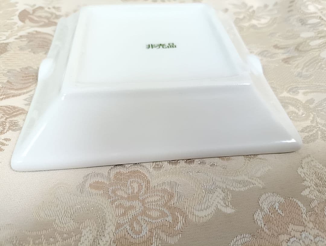 HERMES 非売品のアッシュトレー（灰皿）
