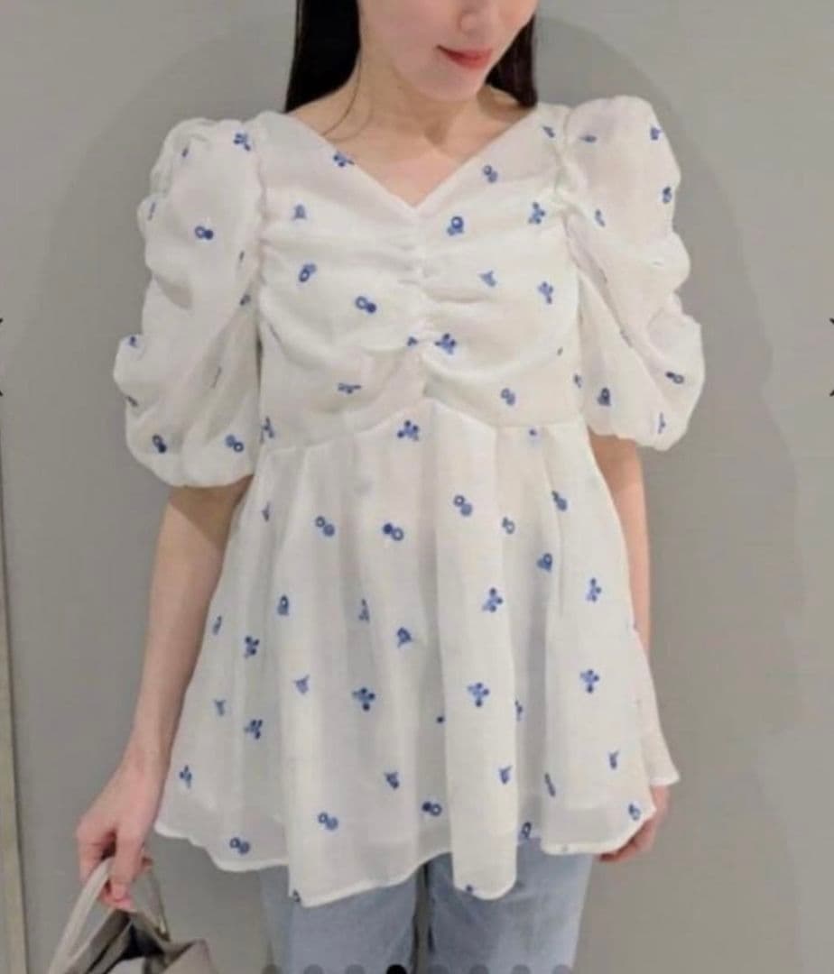 【25SS極美品】CELFORD セルフォード 小花刺繍ペプラムブラウス 花柄