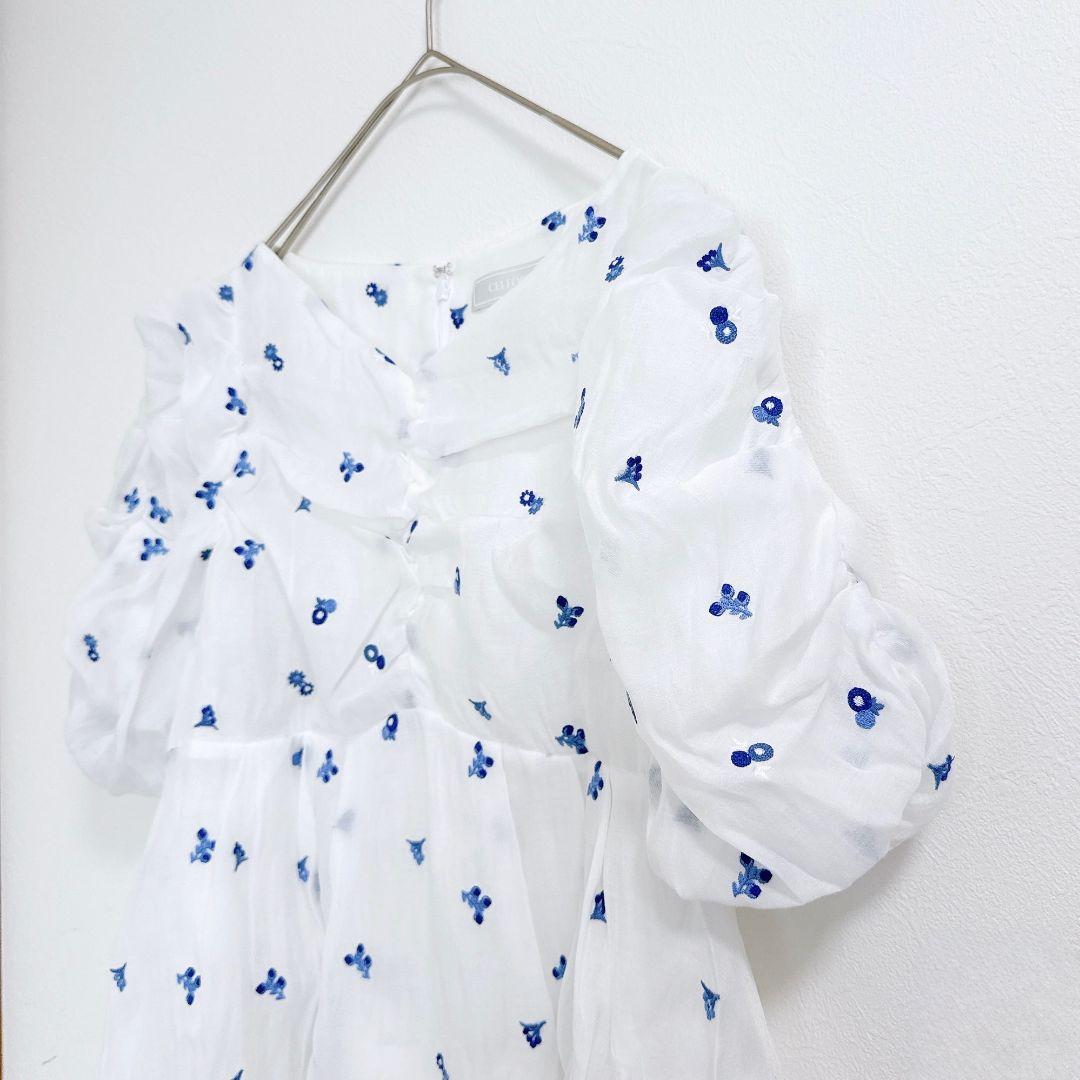 【25SS極美品】CELFORD セルフォード 小花刺繍ペプラムブラウス 花柄