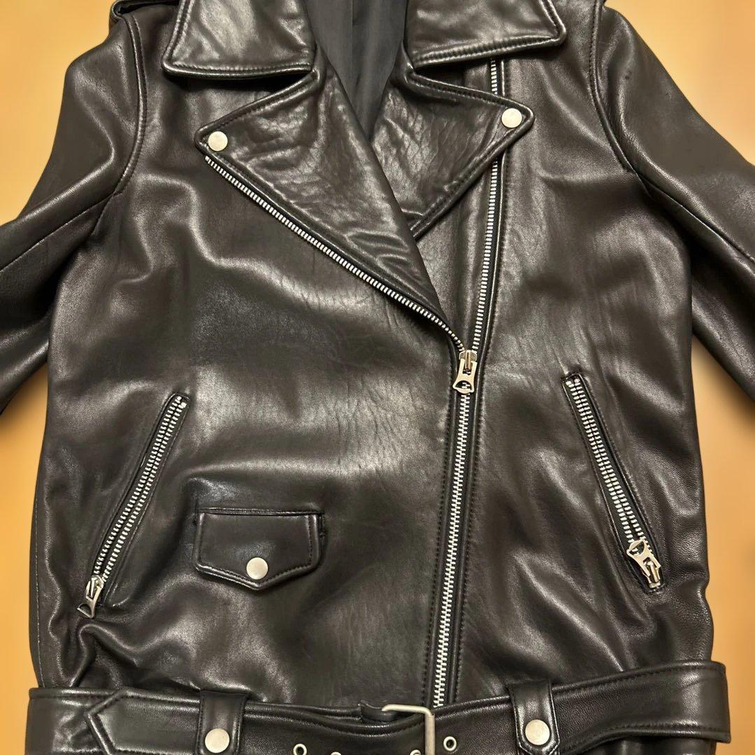 il ブラックレザー 上質 ライダースジャケット ラムレザー Mサイズ