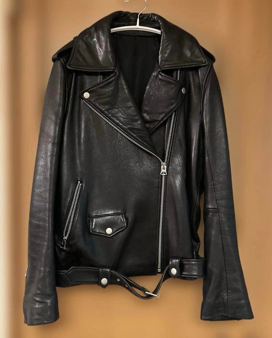 il ブラックレザー 上質 ライダースジャケット ラムレザー Mサイズ