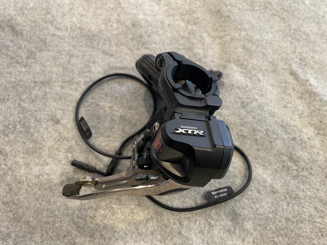 シマノ　XTR Di2 FD&SW