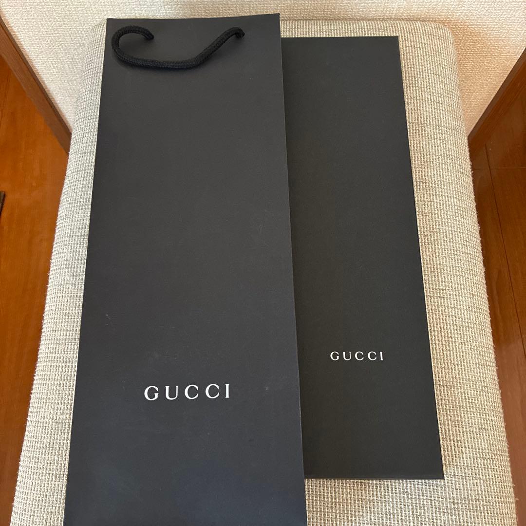 GUCCI グッチ ネクタイ ミケーレ シルバー Gロゴ