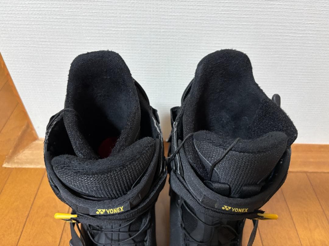 美品Yonex FLINT AB 27 ヨネックス アキュブレードフリント