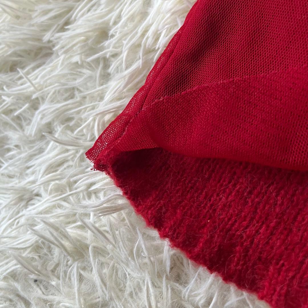 VIVIENNE TAM ヴィヴィアンタム　花柄　刺繍　半袖ニット　　赤