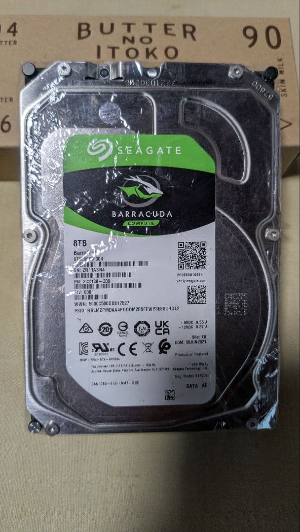 外付けハードディスク・ドライブ Seagate Barracuda 8TB & WD Blue 6TB HDD