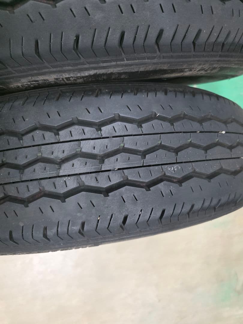 195/80R15 4本セット BRIDGESTONE ハイエースキャラバン