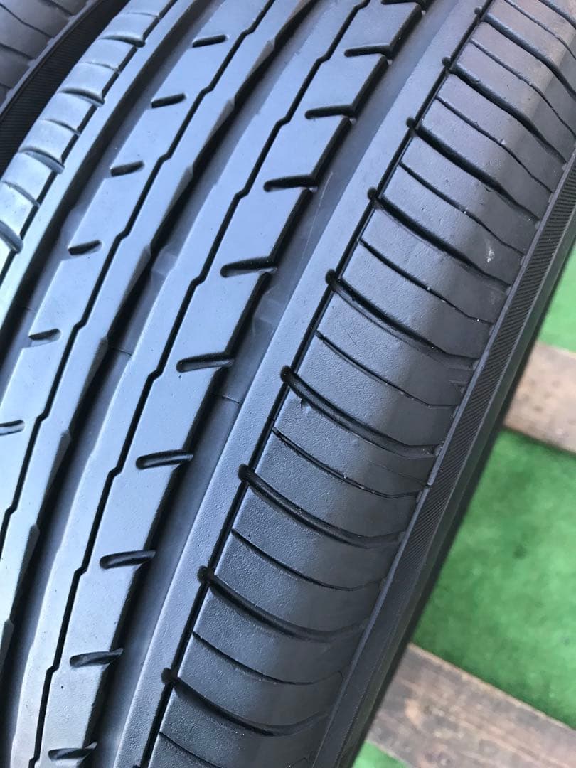 195/65 R15 YOKOHAMA BluEarthラジアルタイヤ2025年