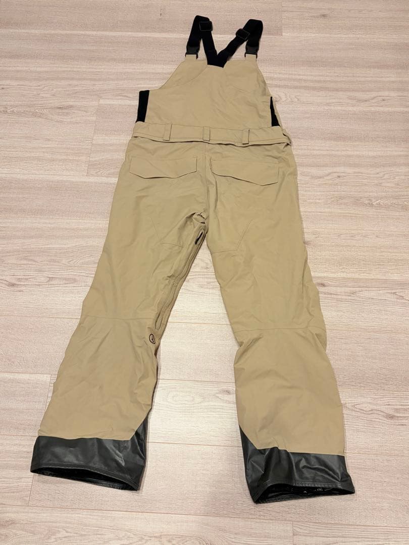 ボルコム　ビブパンツ＆エビス プロテクター Mサイズのオマケ付き（ご希望の方）