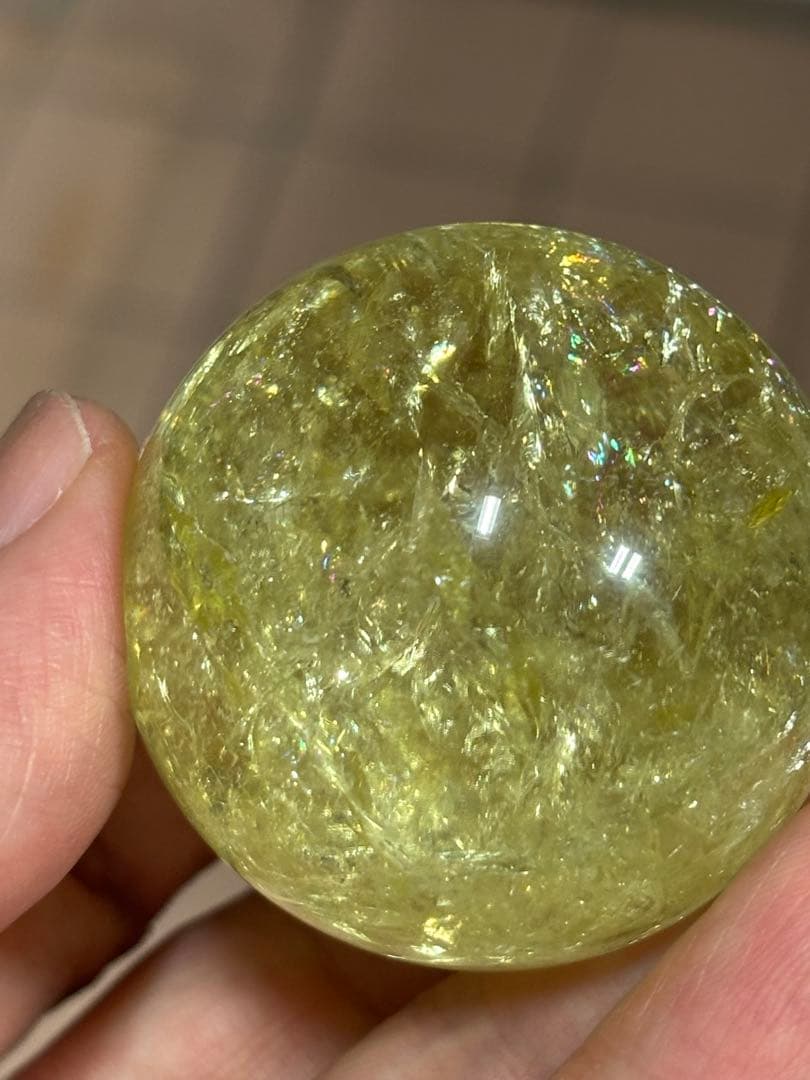 虹満タン　爆虹シトリンスフィア　丸玉4.22cm 煌びやか　シトリン