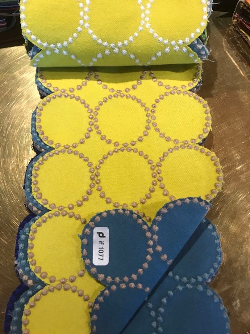 ヨッシーさん専用 ミナペルホネン ハンドメイド ラウンドスツール タンバリン