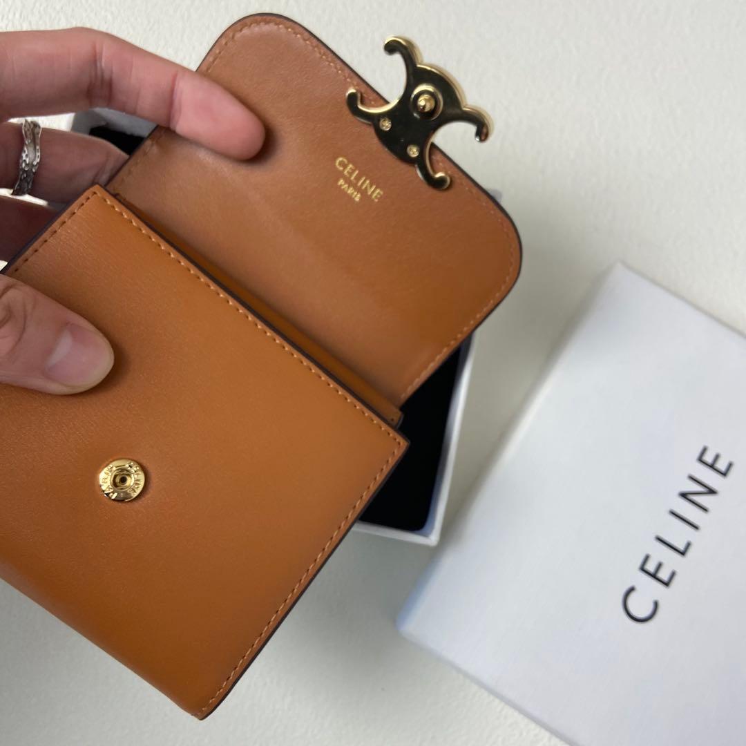 美品✨送料込み CELINEセリーヌ ブラウン 三つ折り財布