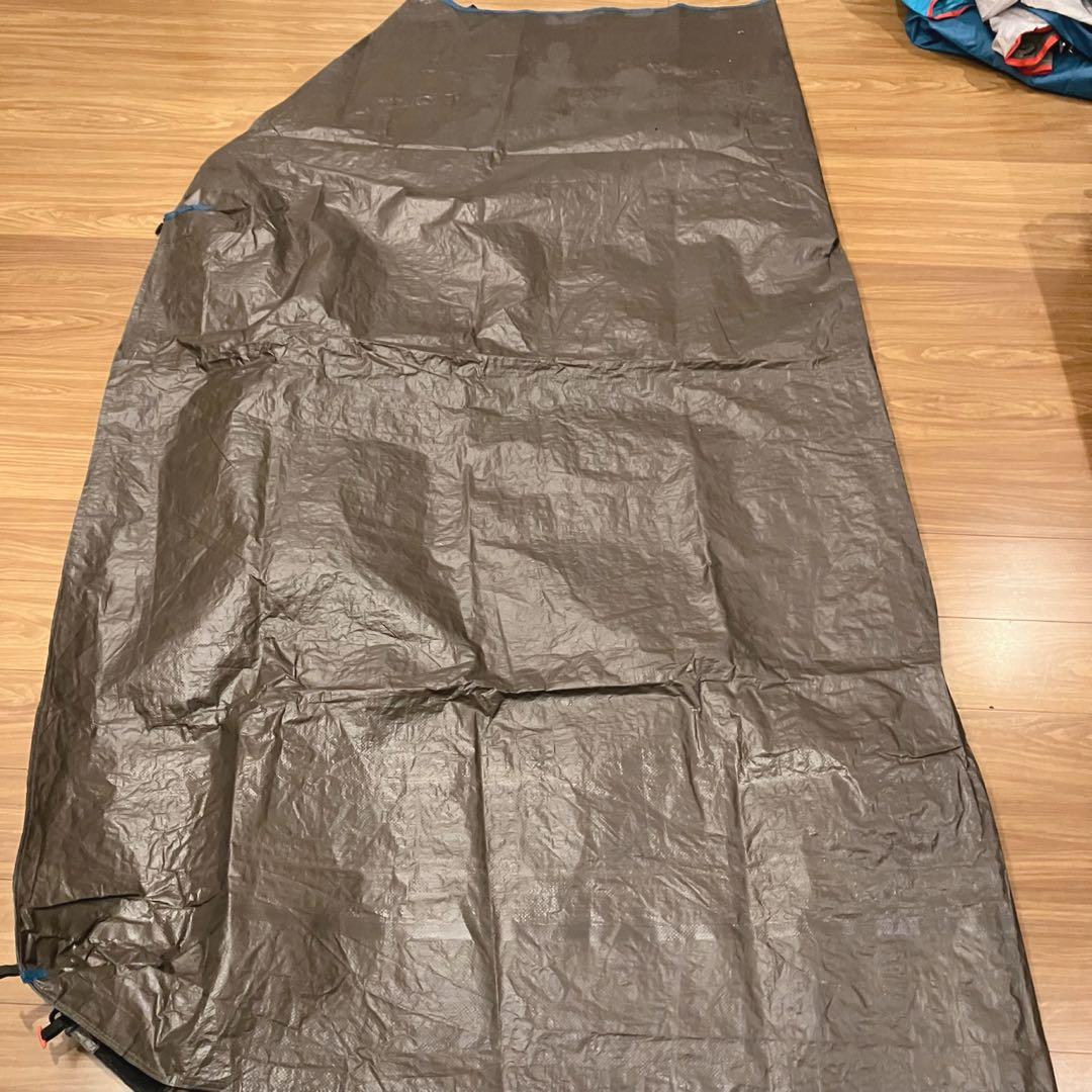 ケシュア　ファミリーテントQUECHUA ARPENAZ FAMILY 4.1
