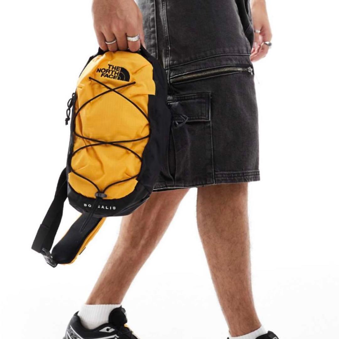 THE NORTH FACE ボディバッグ イエロー・ブラック