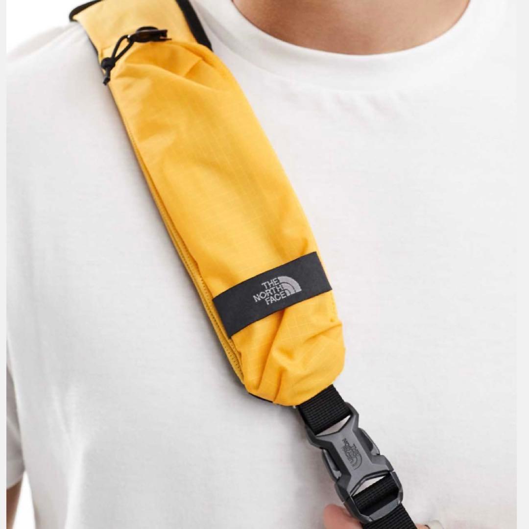 THE NORTH FACE ボディバッグ イエロー・ブラック