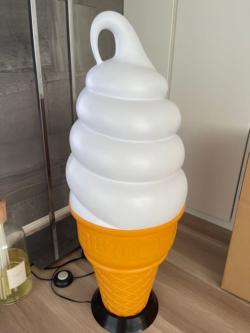 新品未使用！ソフトクリームスタンドライト