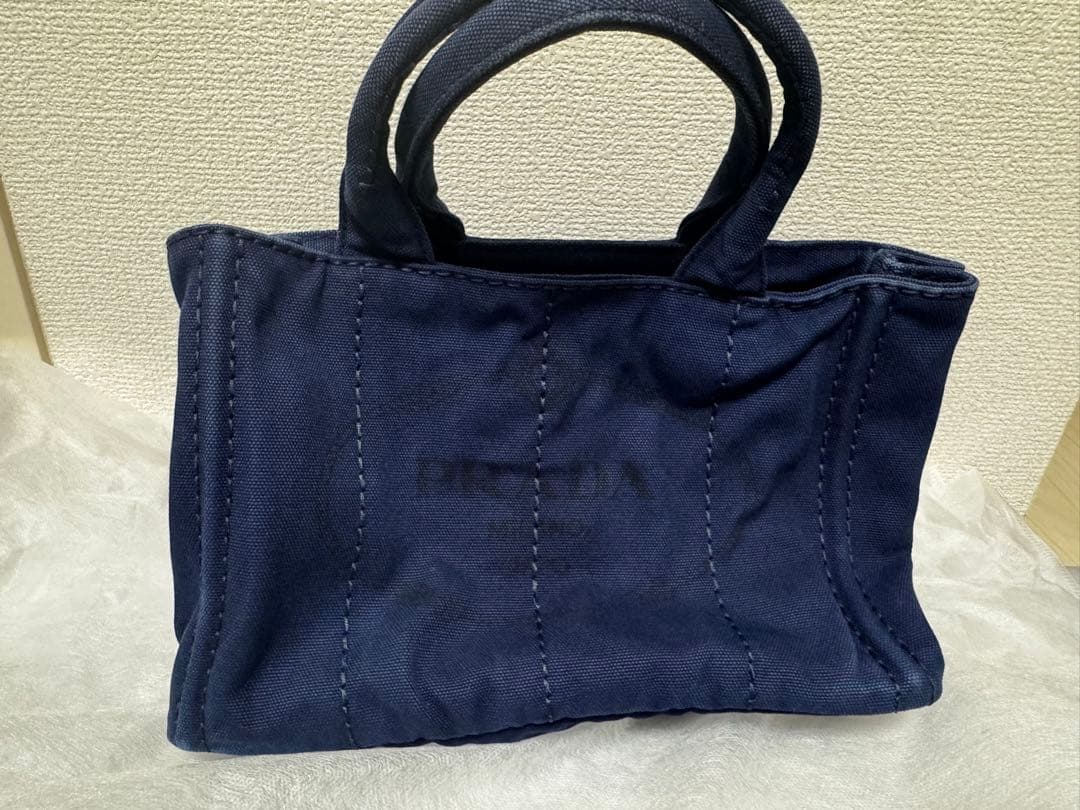 PRADA プラダ　カナパ　ネイビー　S