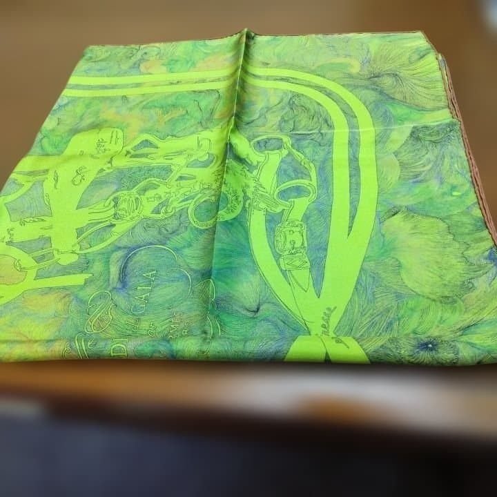 エルメスのスカーフ 90×90
