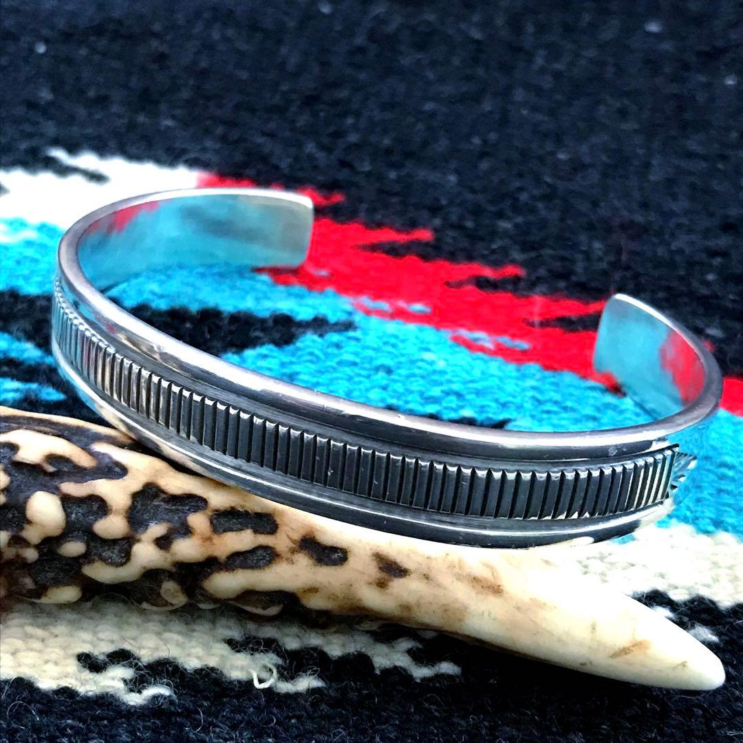 Indian Jewelry ブルースモーガン　　　シルバーバングル　　②