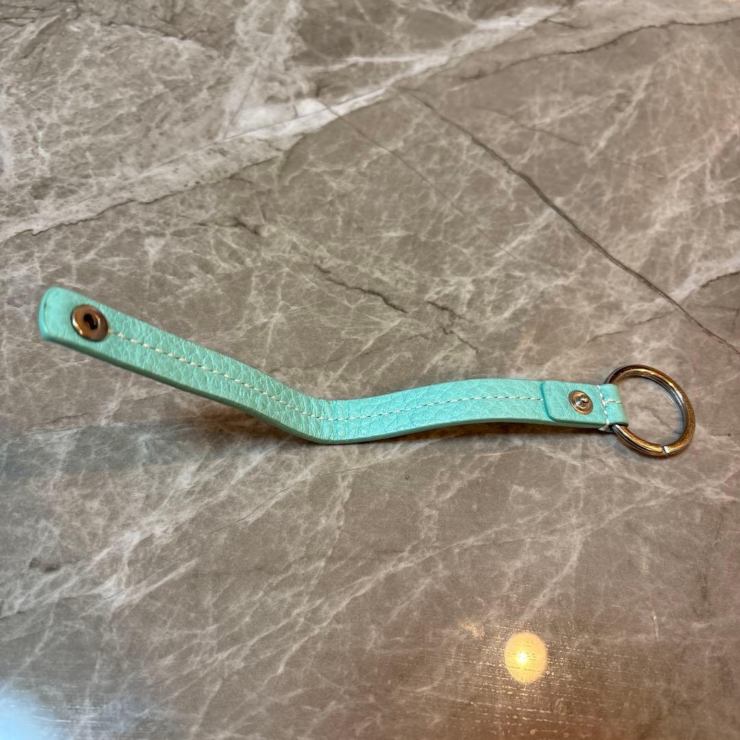 ティファニー　レザー キーホルダー ストラップ