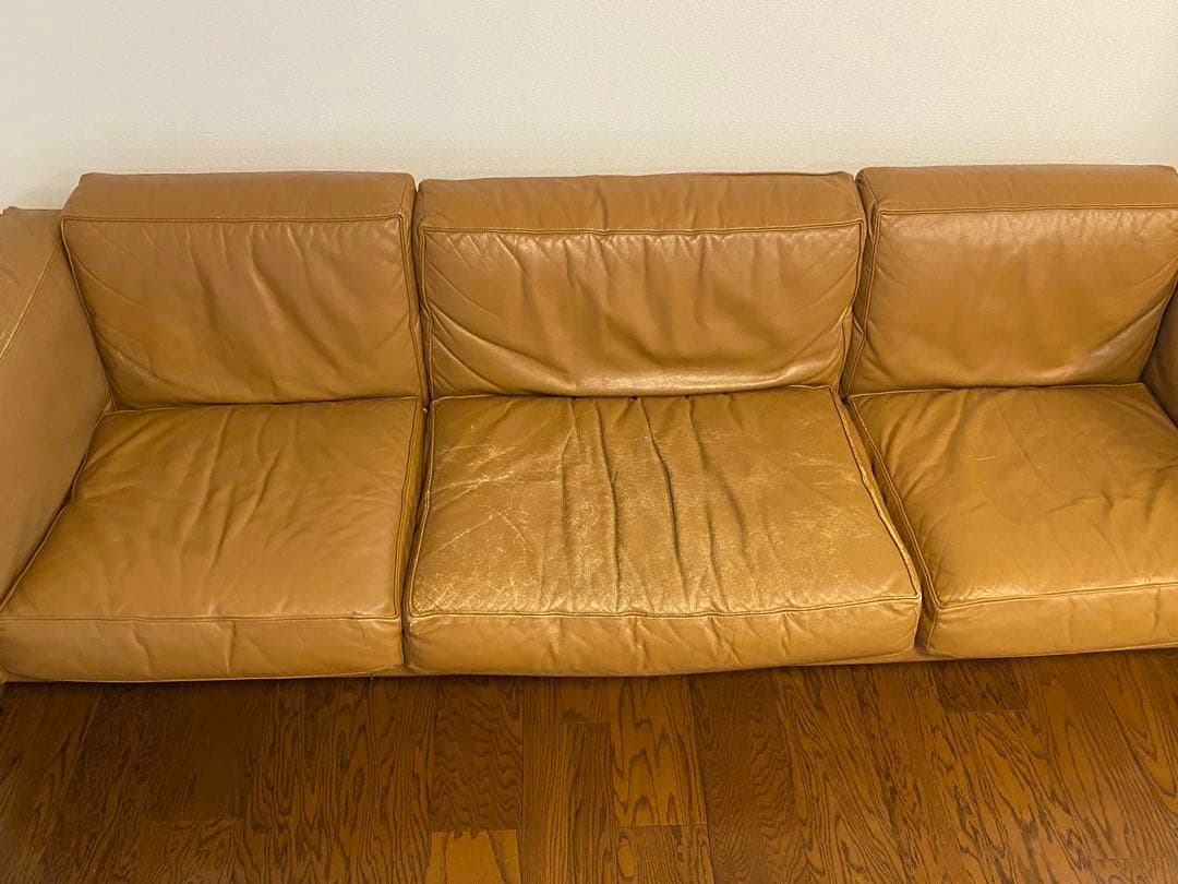 CASSINA カッシーナ 本革 DUC 3人掛けソファ