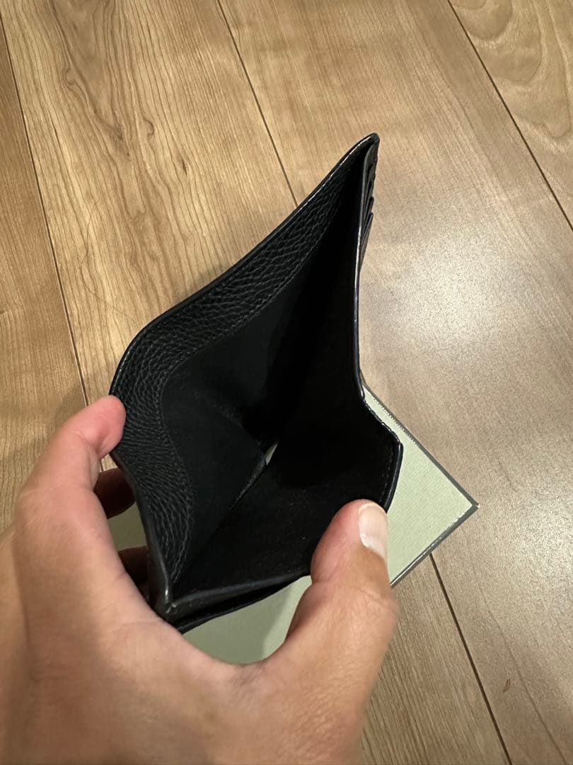⭐︎最終値下げ⭐︎TOM FORD ブラック 二つ折り財布