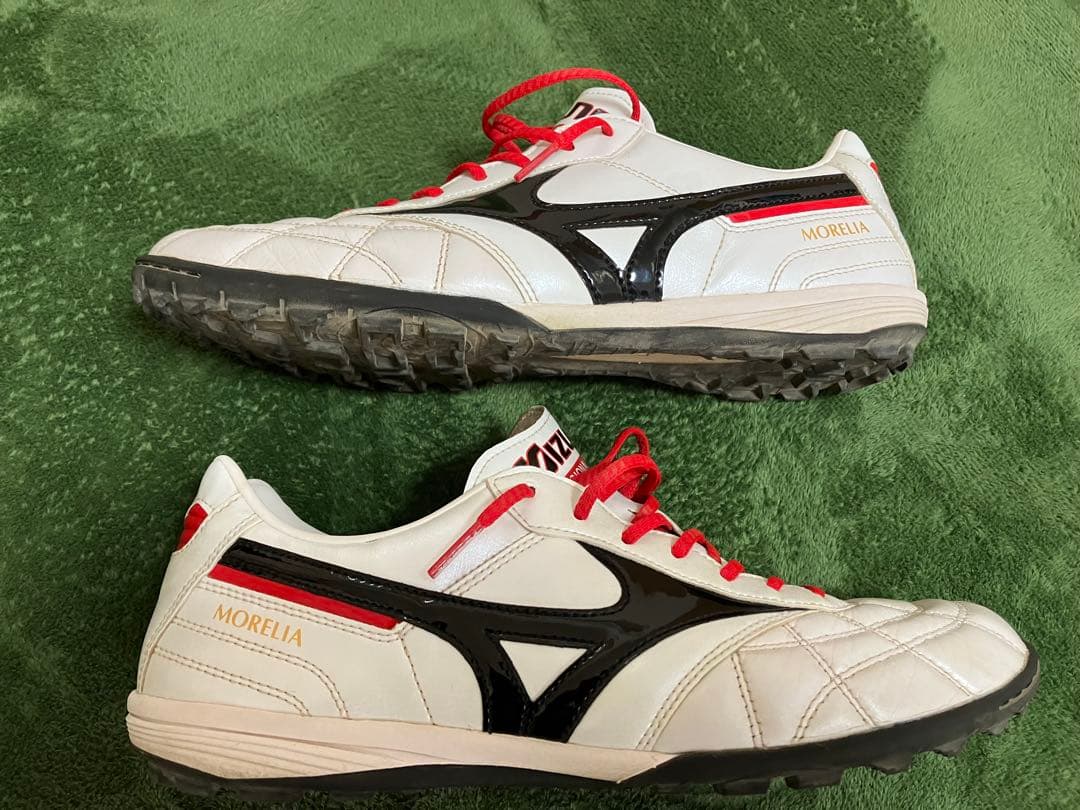 Mizuno Morelia TF 27.5シューズ キーパー付き