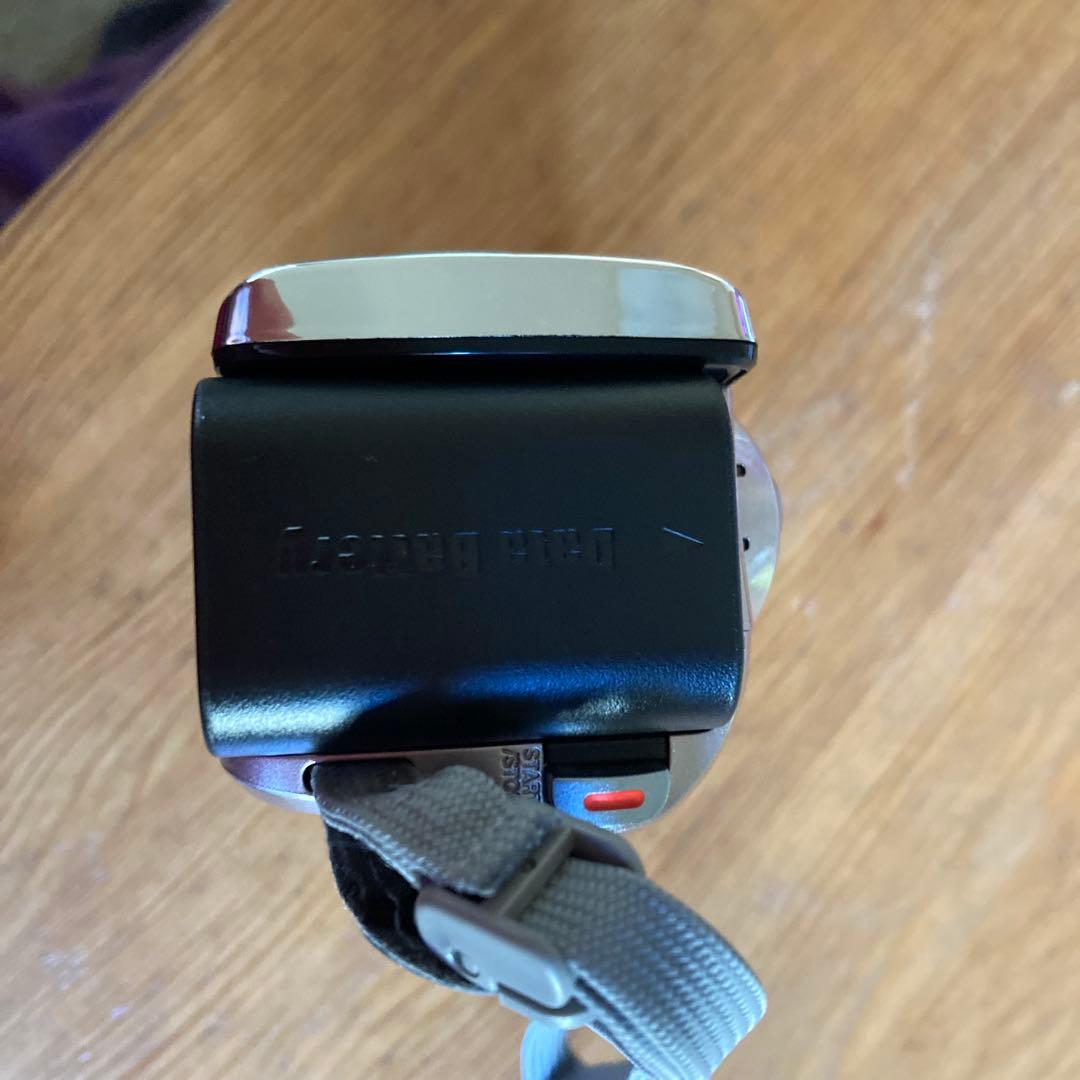 美品 JVC ビデオカメラ EVERIO GZ-E265 三脚付き