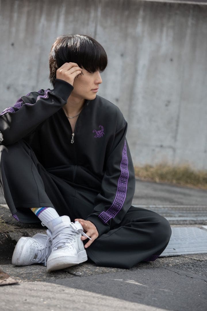 トップス GIBOUSJERSEY SCORPION BLACK PURPLE PANTS
