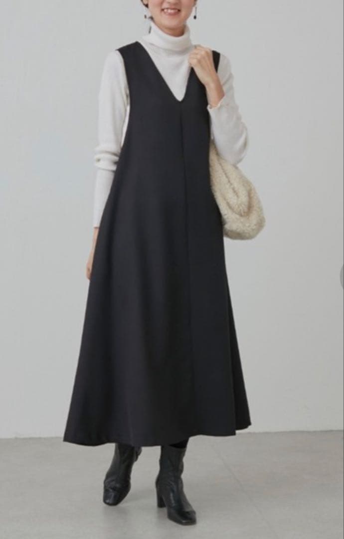 新品 BEARDSLEY〈シーズンレス〉ジャンパースカート ガリャルダガランテ
