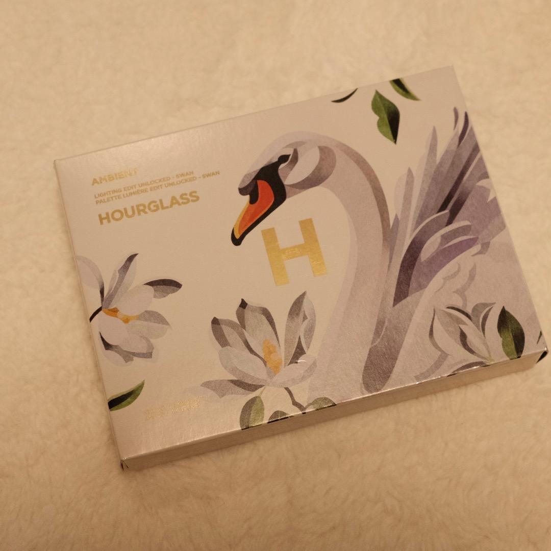 Hourglass Ambient light palette 【SWAN】