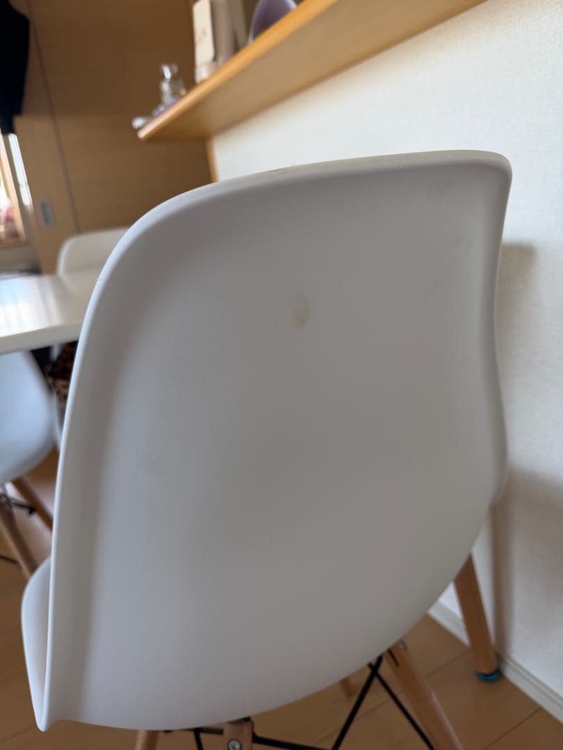 ホワイトダイニングテーブルと椅子4脚セット