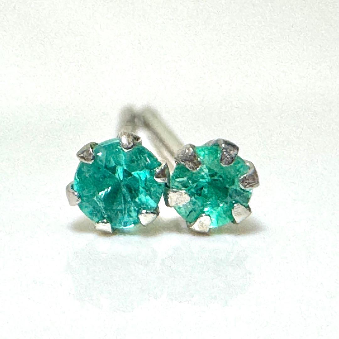 ネオンカラー♡鑑別書付 Pt900 パライバトルマリン ピアス 0.10ct
