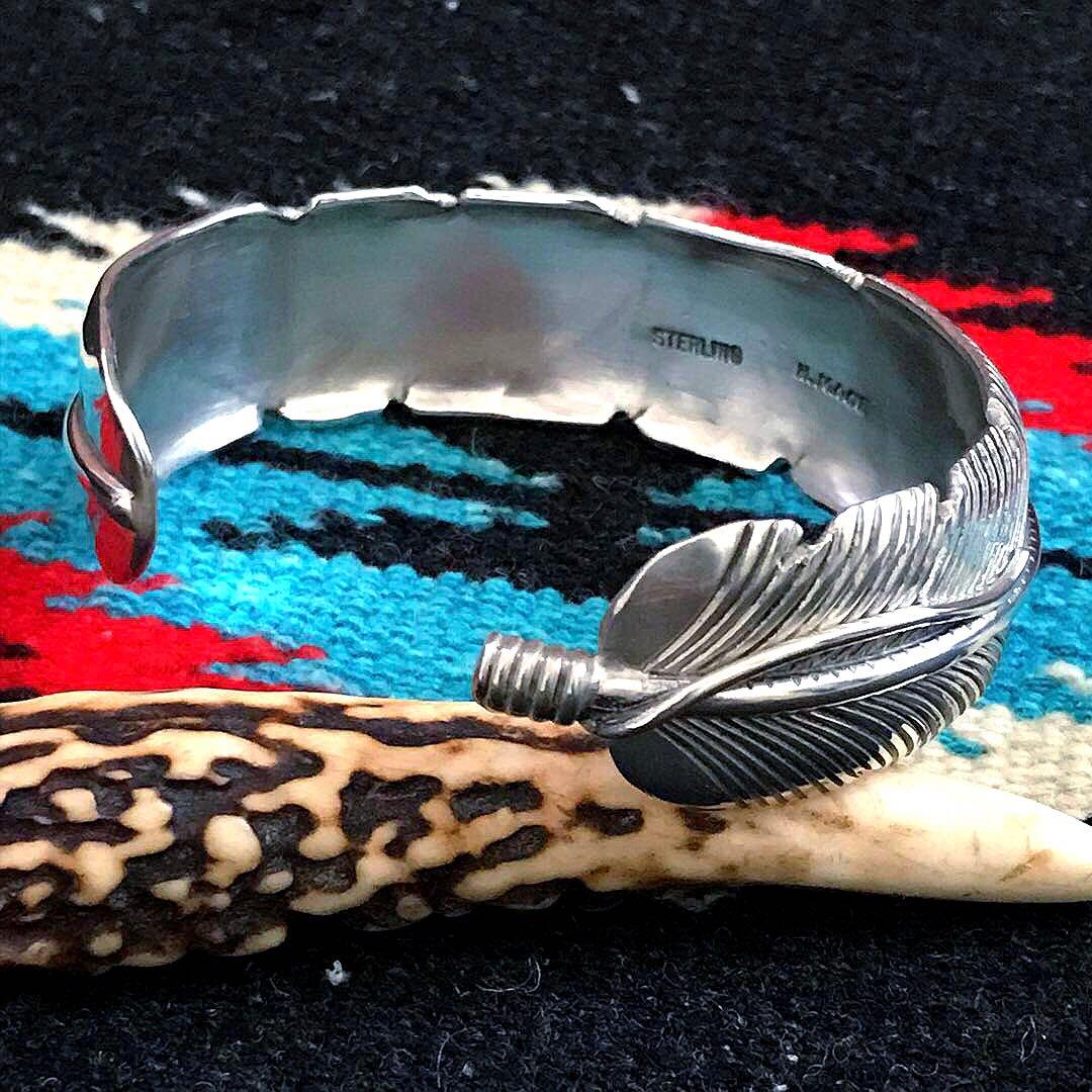 Indian Jewelryハーヴィーメイス　　フェザー　シルバーバングル　③