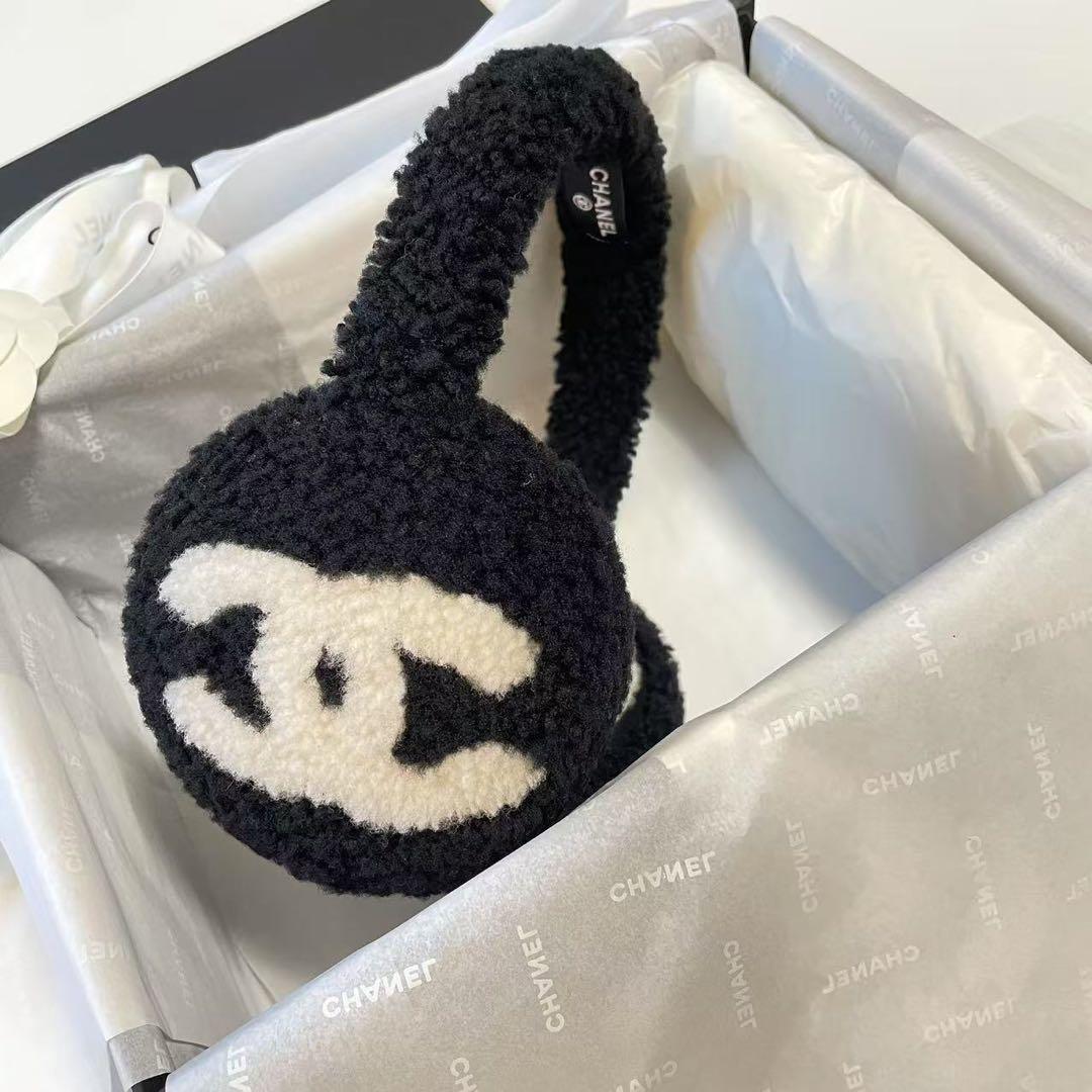 25B CHANEL シャネル　イヤーマフ　ブラック