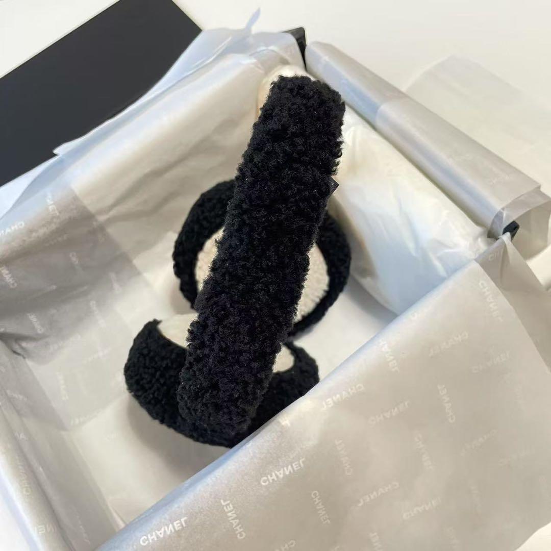 25B CHANEL シャネル　イヤーマフ　ブラック